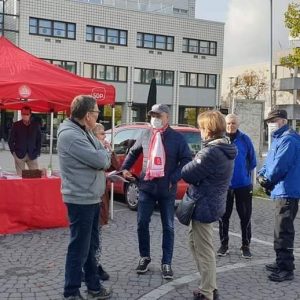 Koillishelsinkiläiset Malmintorilla