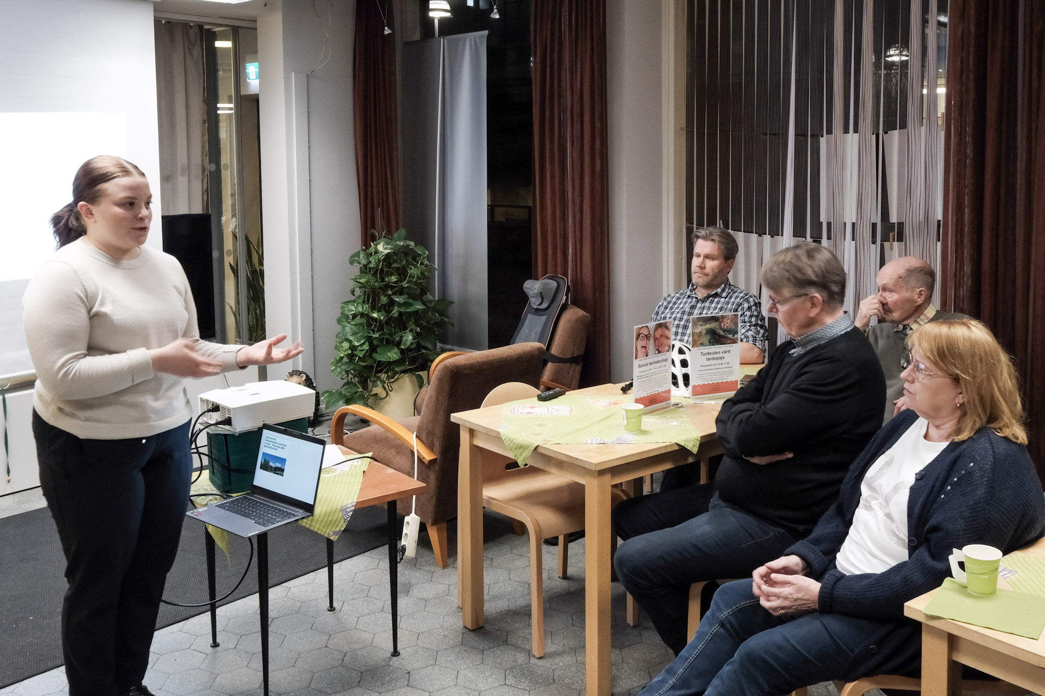 Mitä nuorten mielessä liikkuu – kuulumisia Demarinuorilta